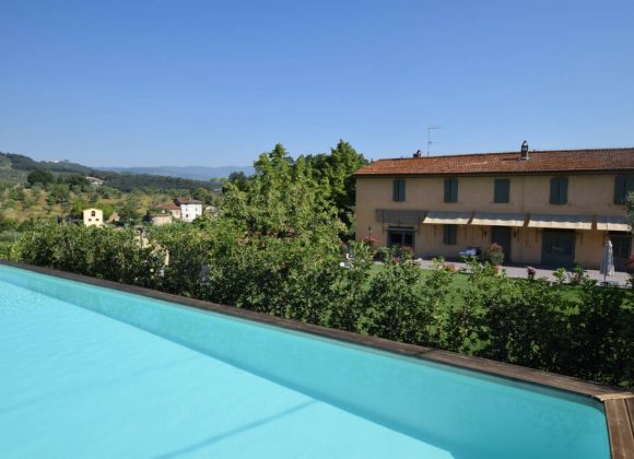 Special Offer 2019 Holidays in a Farmhouse with Pool in Tuscany Special Offer 2019 Holidays in a Farmhouse with Pool in Tuscany